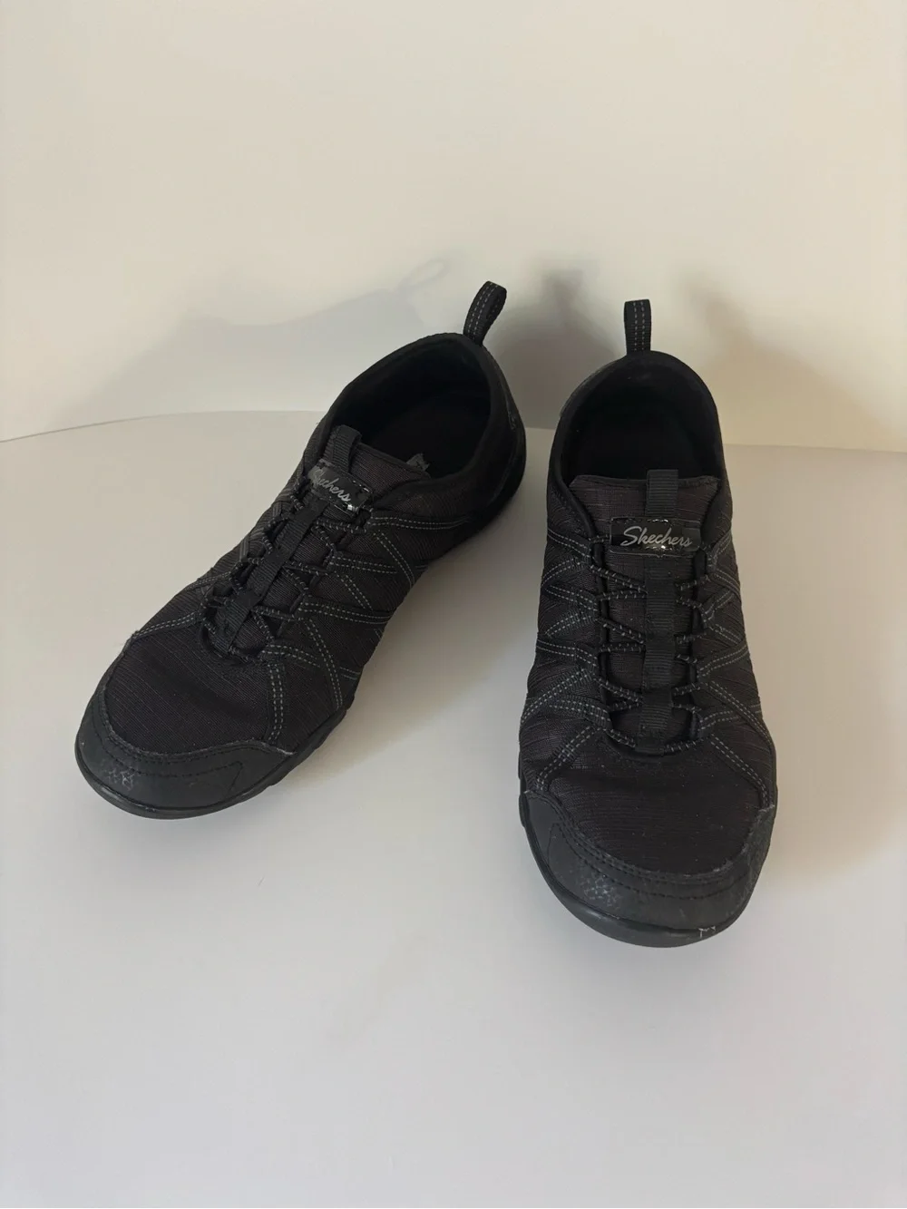Skechers Women's Black Casual Slip-On Sneakers